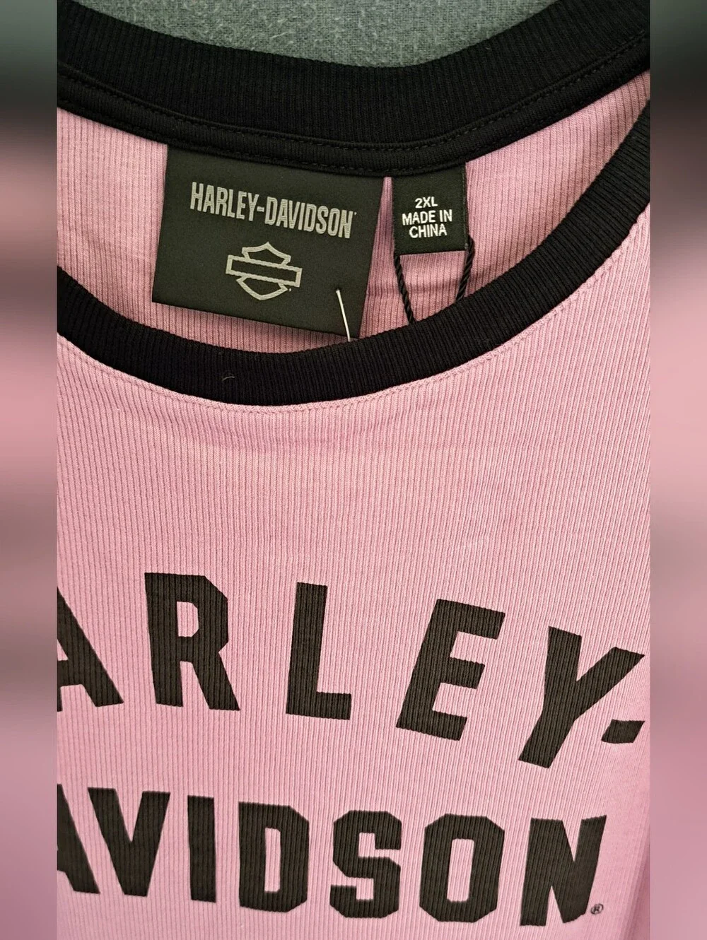 Harley-Davidson Pink Tank with Black Logo and Trim NWT - Picture 2 of 4